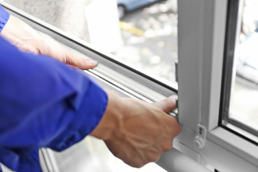 Як замінити гумки на пластикових вікнах