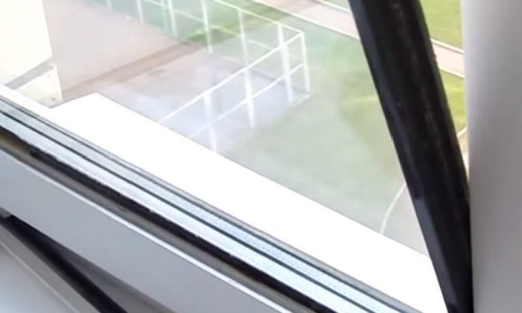 Як замінити склопакет