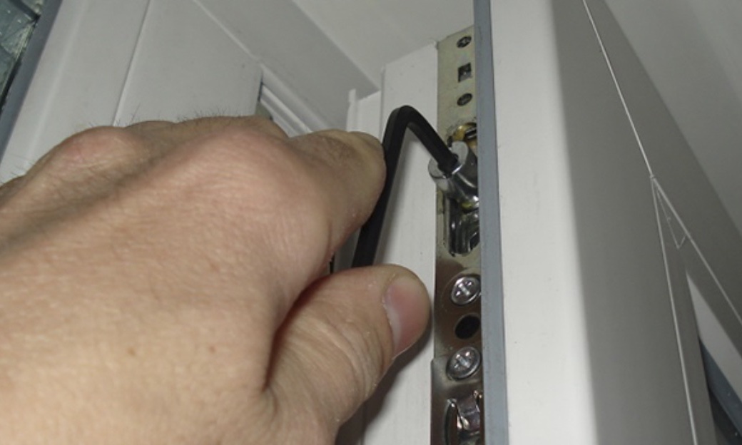 притиск стулок