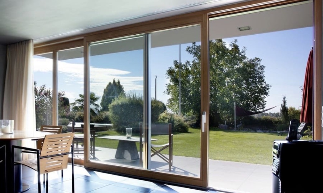 окна вместо стен