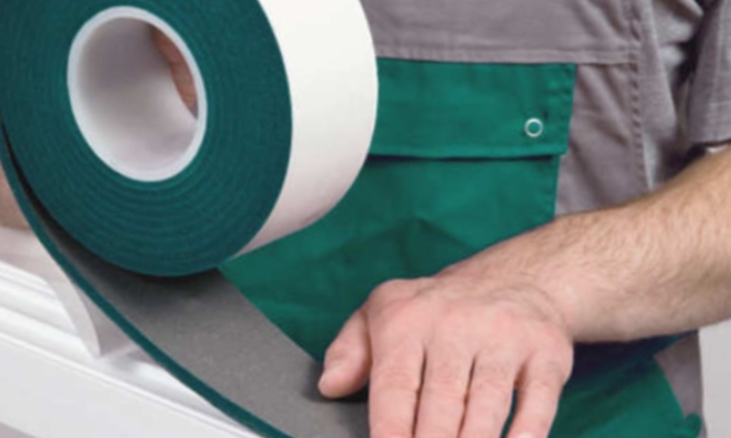 Пароизоляционная лента для окон